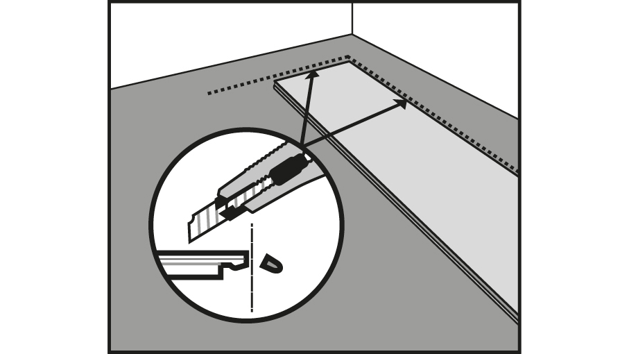 Die Federn an der Längsseite und Kopfseite der Vinylboden-Diele zur Wand mit dem Cuttermesser abschneiden