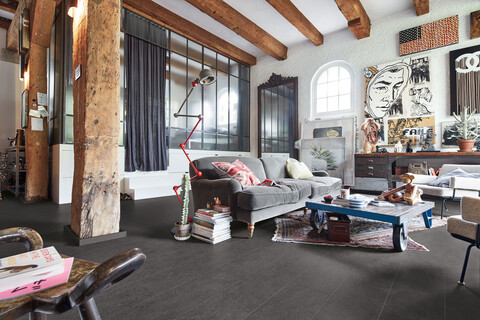 Linoleumboden ist ein weicher, 100% natürlicher Bodenbelag Linoleumboden in einem Wohnzimmer